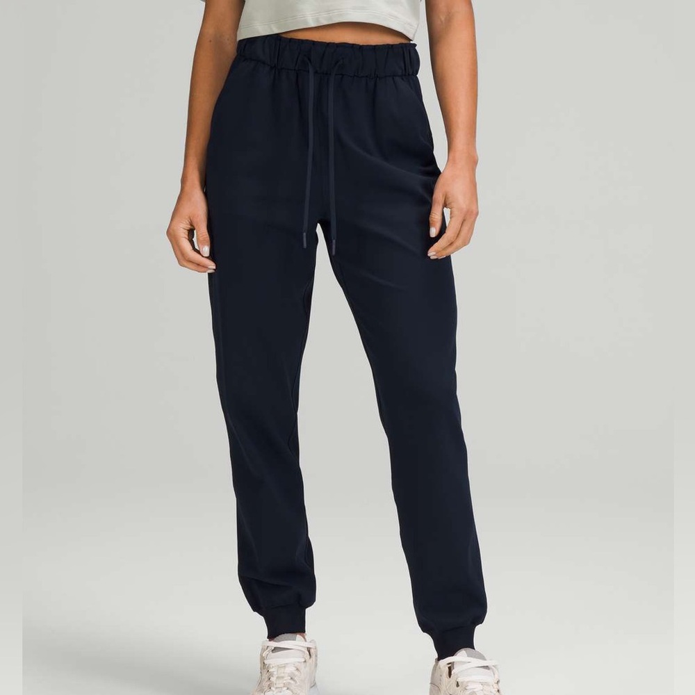 Lululemon Athletica Dark Stretch High Rise Joggers in True Navy